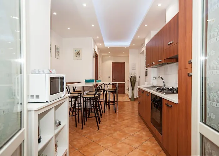 Vakantiehuis Magicfiverooms Di Anisa Rome